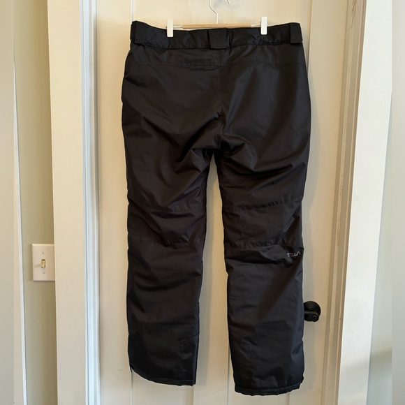 TSLA Men's Waterproof Softshell Ski Pants - size XL black - EUC - Adjust Waist - Picture 4 of 11